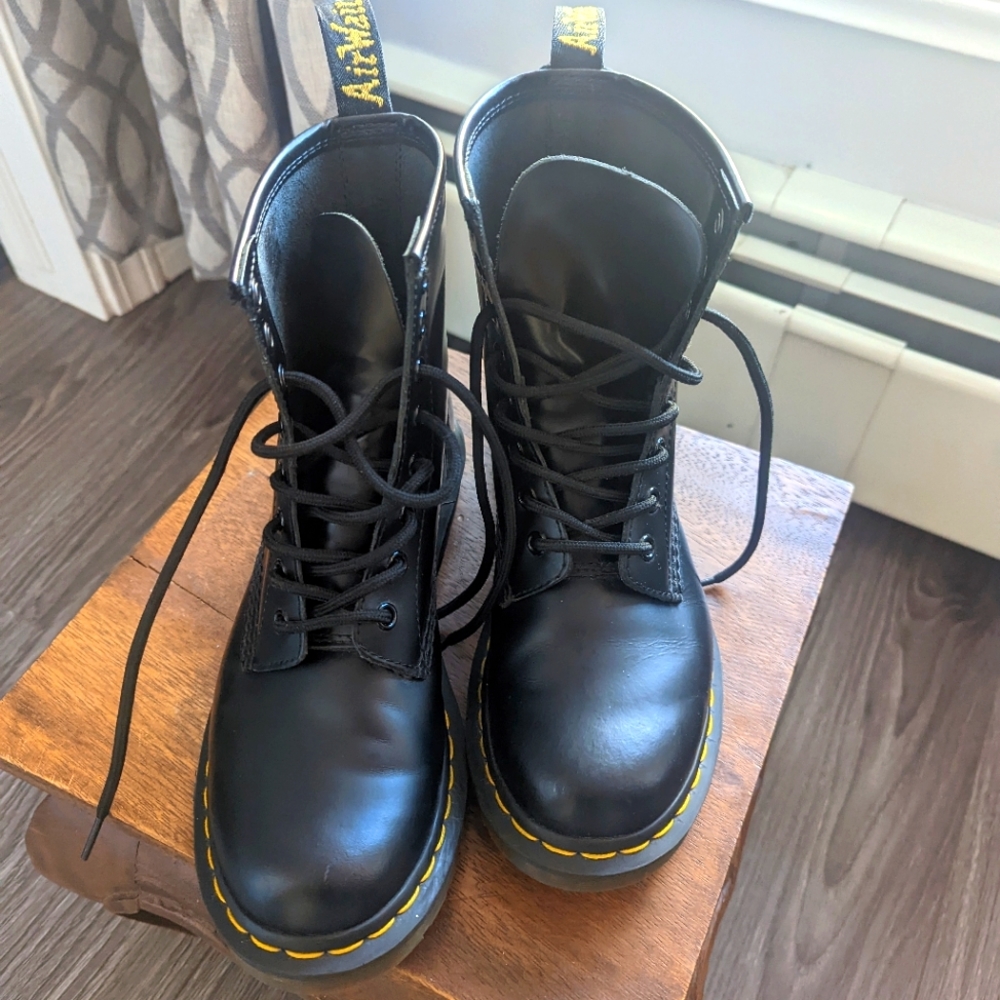 Doc Martens Boots
